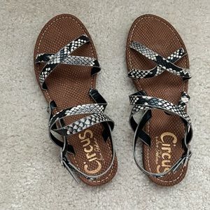 Women’s Sandals
